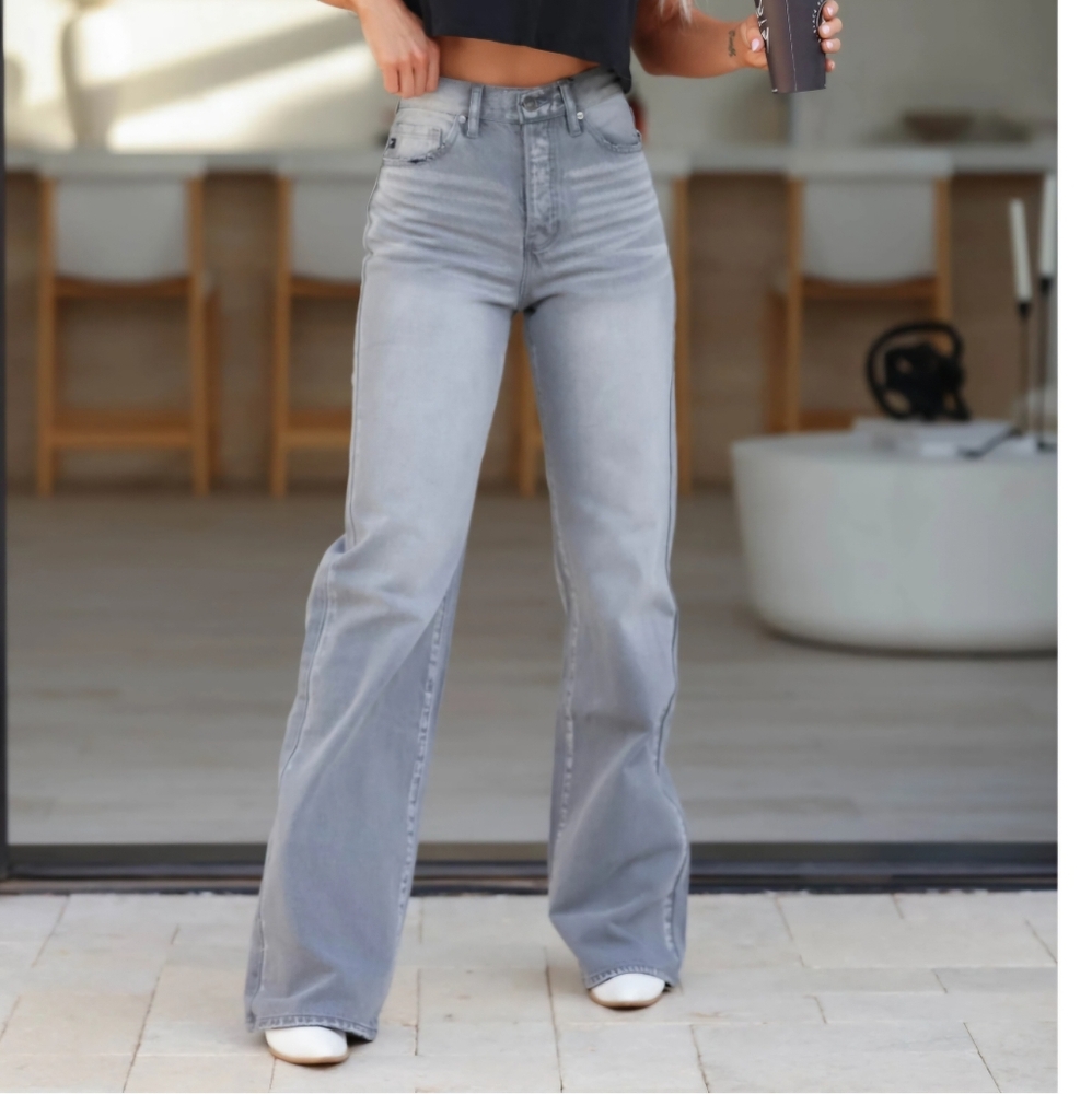 KANCAN Alessia Ultra High Rise 90s Flare Jeans - Light Grey